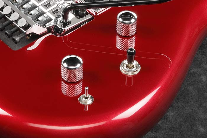 High-pass filter on volume control (push/pull)