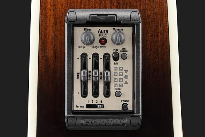 Fishman&reg; Aura&reg; Pro preamp w/Onboard tuner & Joe Satriani Original preset sound