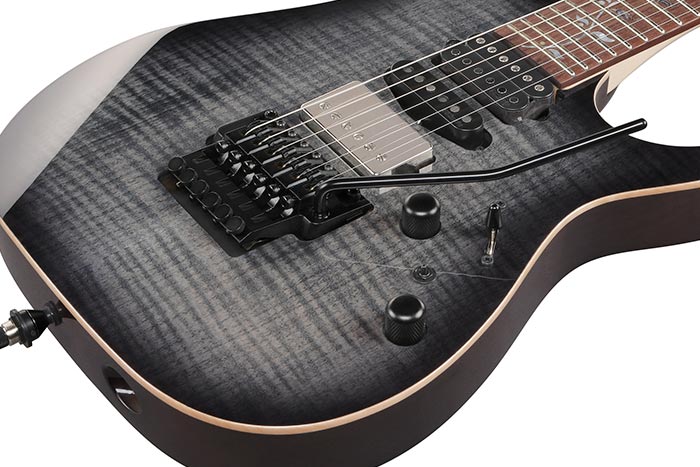 Selected Flamed Maple top(4mm) / Alder body